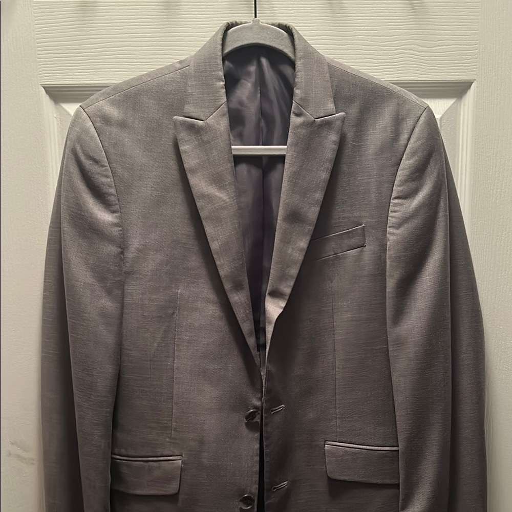 Kenneth Cole Gray Sport Coat with Notched Lapels 36R